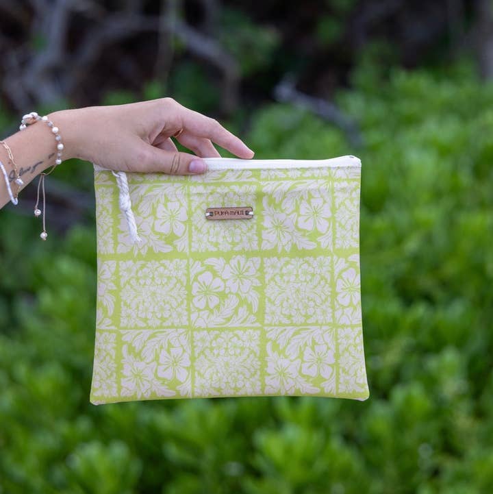 Puka Maui - Wholesale Pouch - Women's - Hibiscus Lime Quilt Pouch0