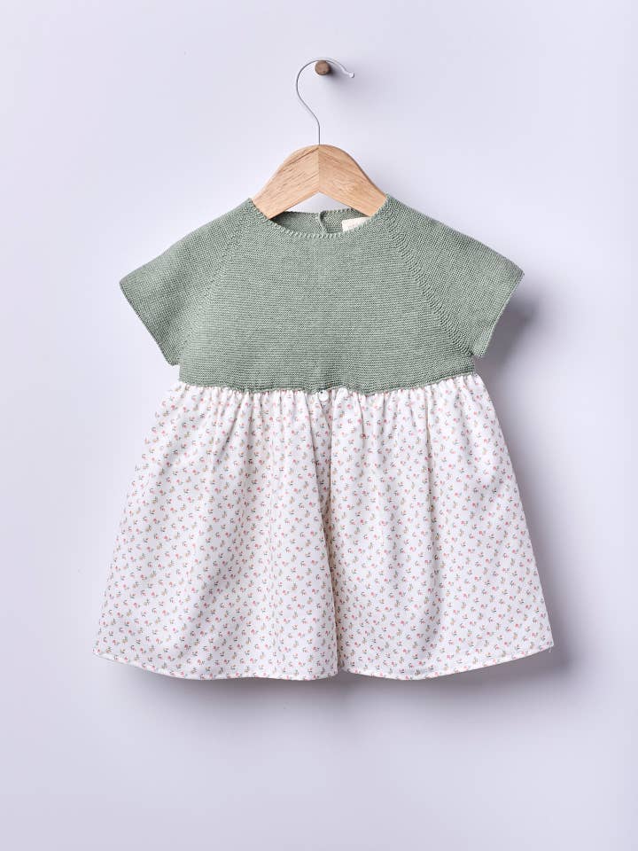 Short-sleeved dress with botanical floral print | A GRACEFUL SUMMER for wholesale by Wedoble: sustainable children's fashion