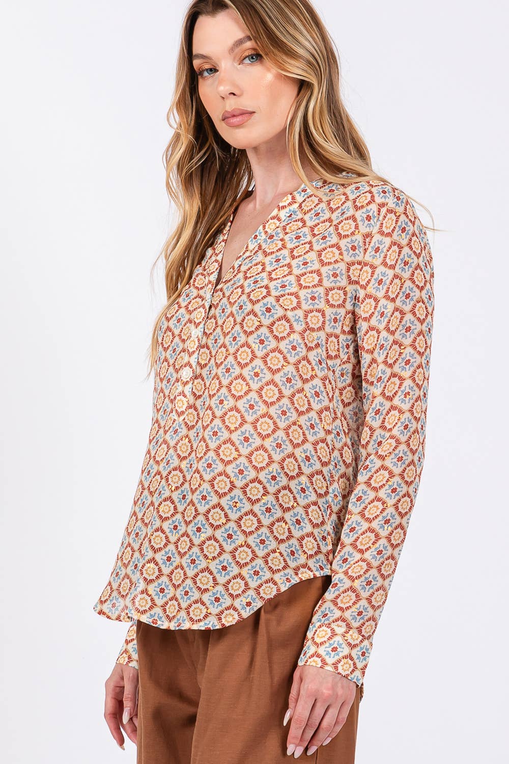 Sage + Fig - Wholesale Blouse - Women's - MULTI DIAMOND PRINT BLOUSE (ST71039) 8