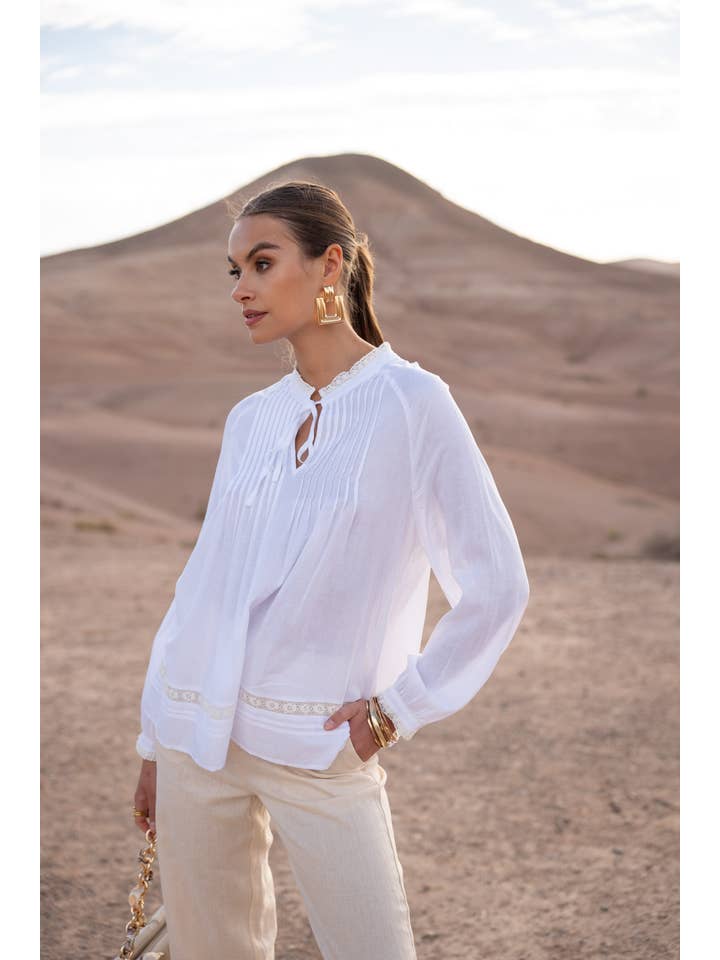 Attentif Paris - Vente Chemisier – femme - Blouse contenant du lin avec col volanté et noeud21