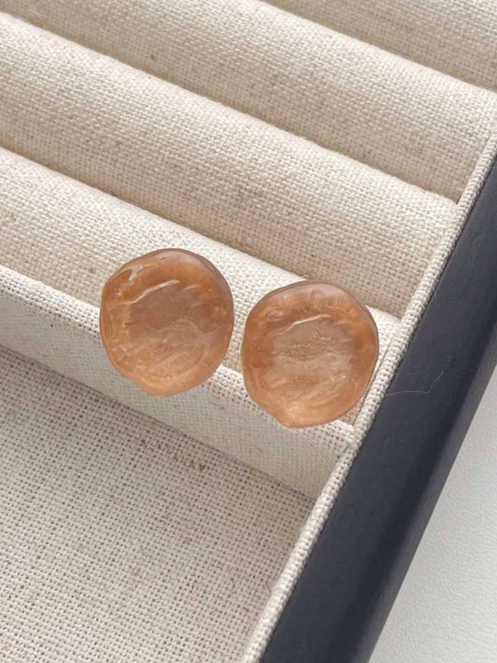 Irregular Acrylic Geometric Stud Earrings DP25E728 for wholesale by Dipped Shop
