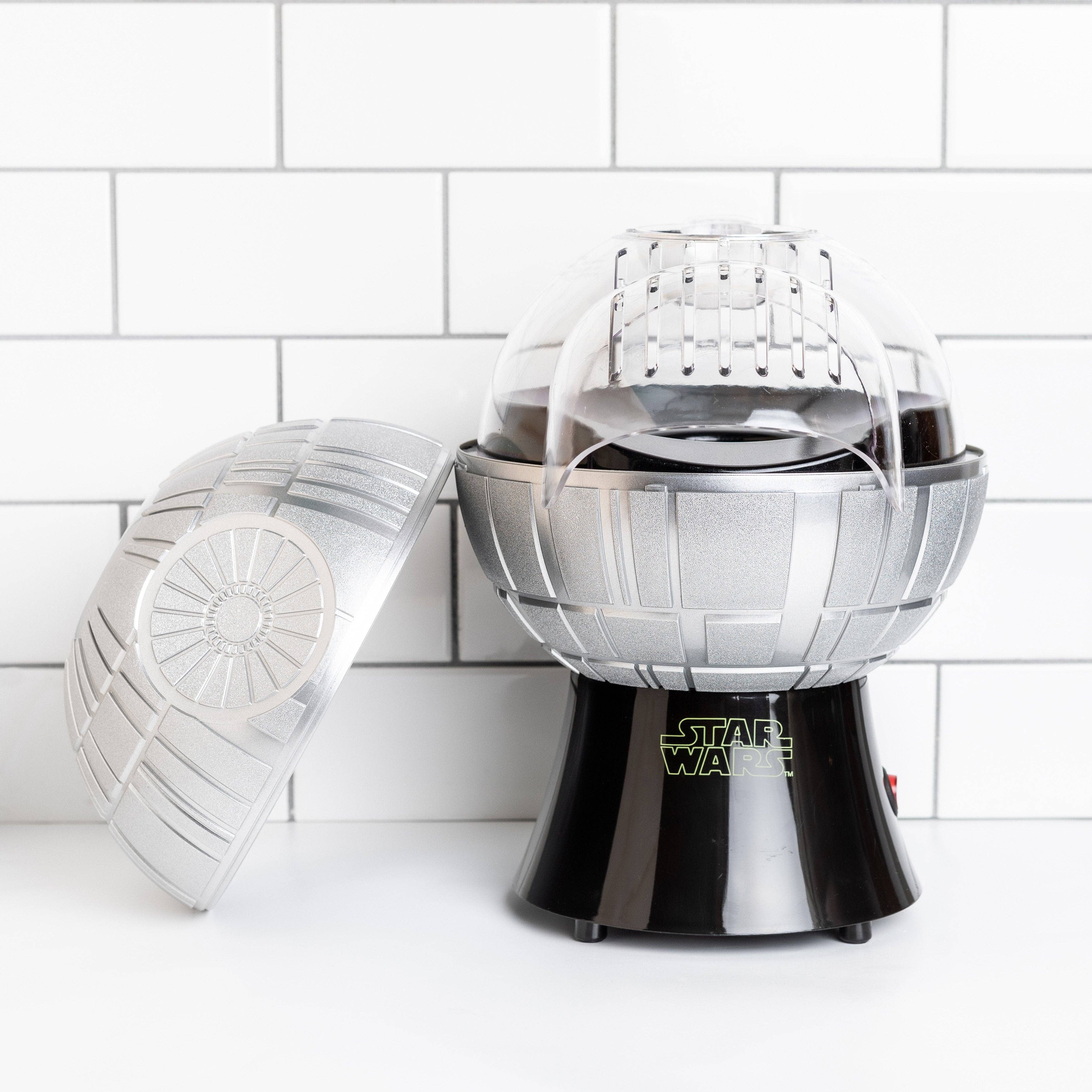 Uncanny Brands - Wholesale Kitchen Appliance - Uncanny Brands Star Wars Death Star Popcorn Maker3