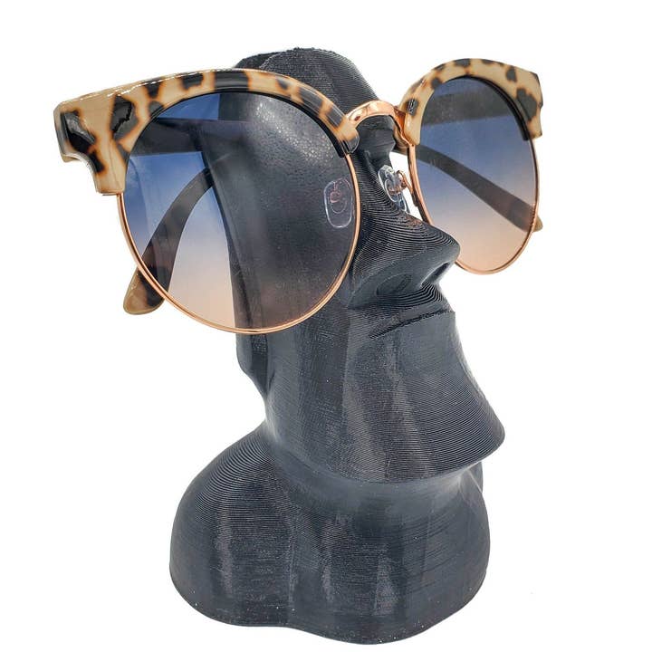 Porte-lunettes Moai. Posez facilement vos lunettes sur une statue de l'île de Pâques pour la vente par Clever Contraptions