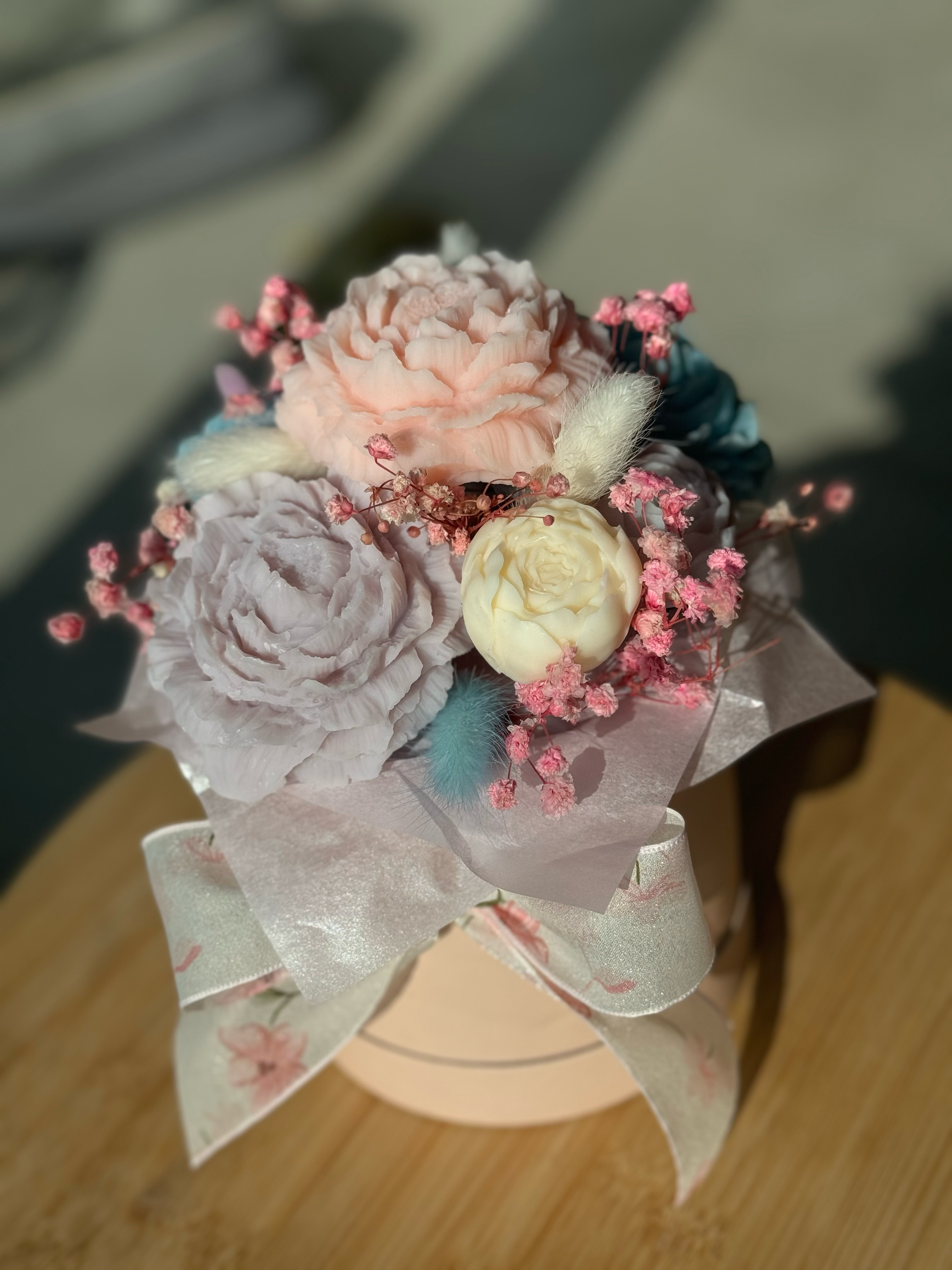 MURI CREATIONS - Wholesale Novelty Candle - Bouquets of fondants4