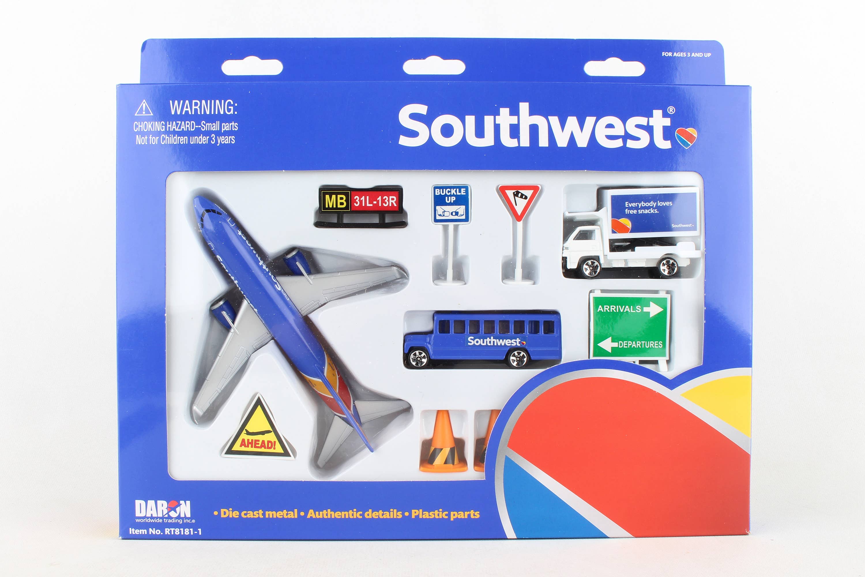 Daron Worldwide Trading - Wholesale Toy Set - Kids - RT8181-1 Southwest Airlines Playset by Daron Toys2