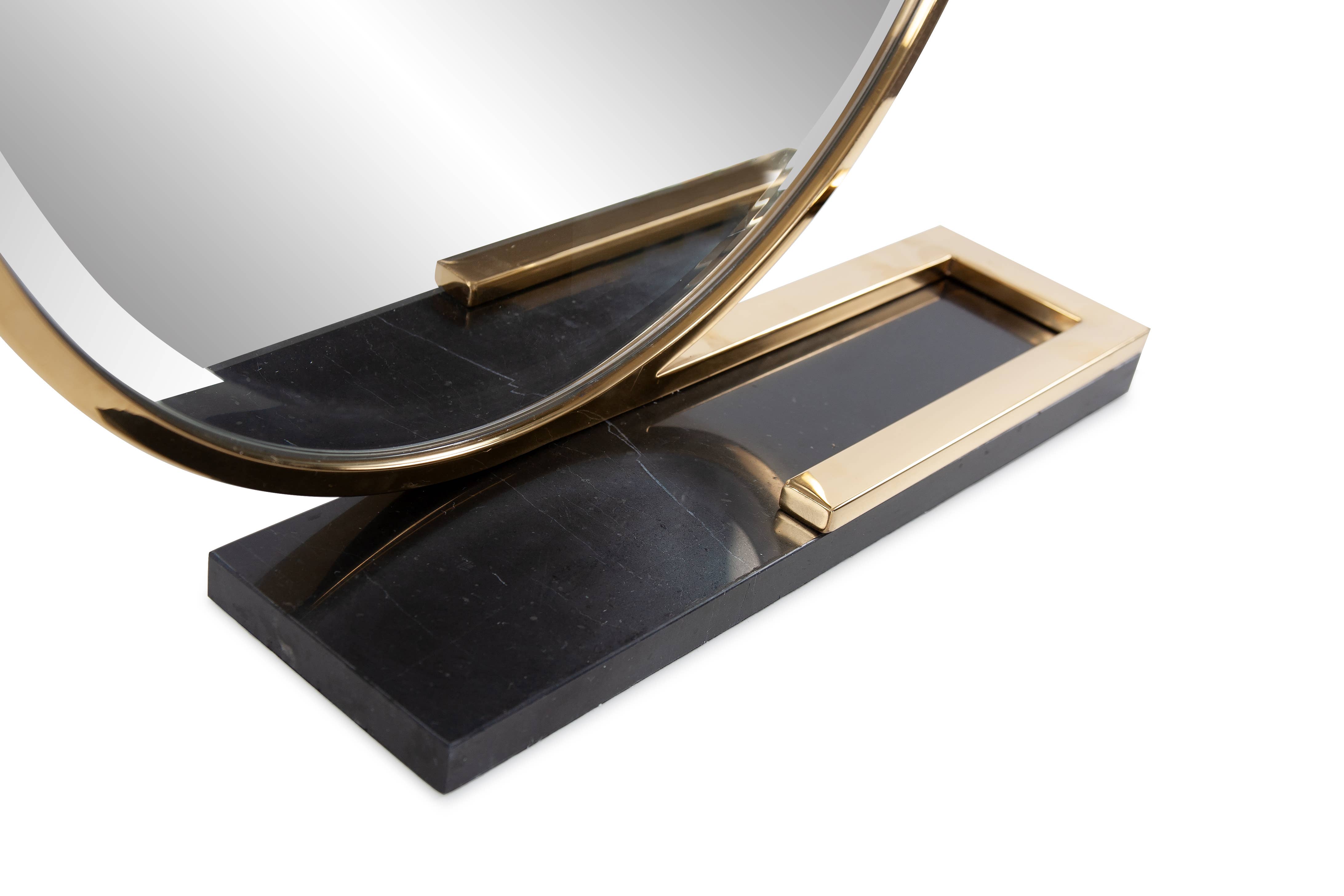 Howard Elliott on Faire – Espelho para maquilhagem por atacado – O Espelho de Mesa Gatsby Preto & Dourado5