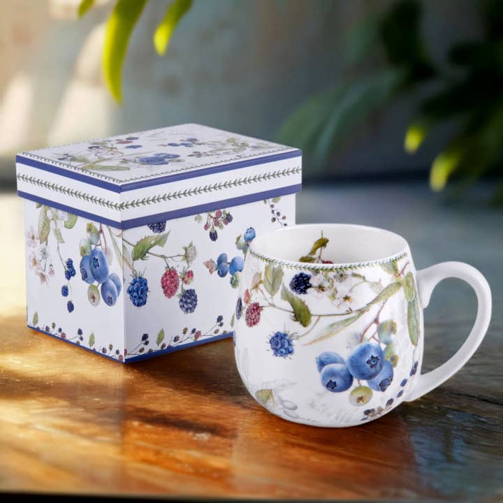 STP - Wholesale Coffee Mug - Wild Berries Big Belly Mug in Gift Box