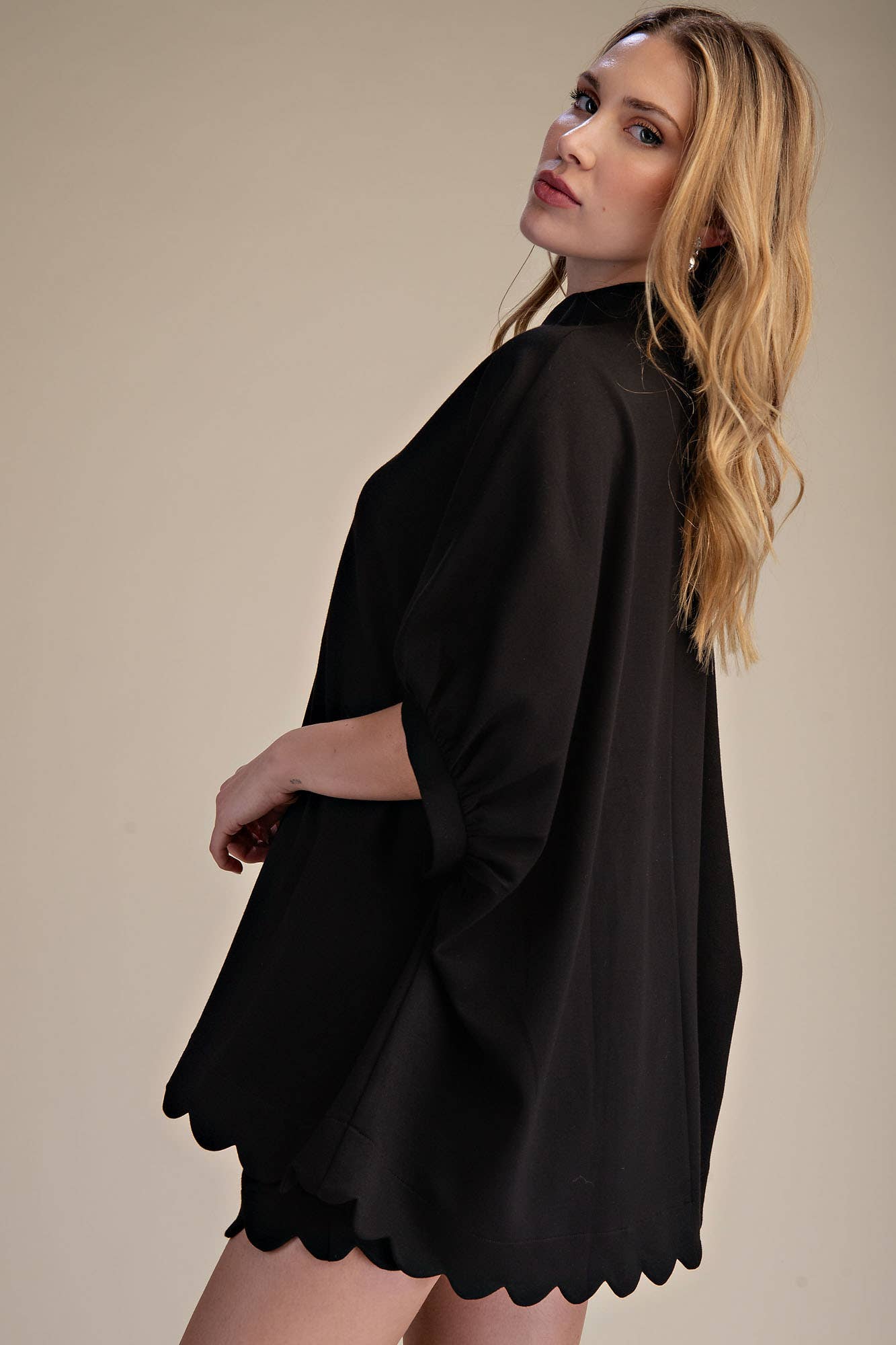 Glam - Wholesale Blouse - Women's - Scallop Neck Line Oversized Top15