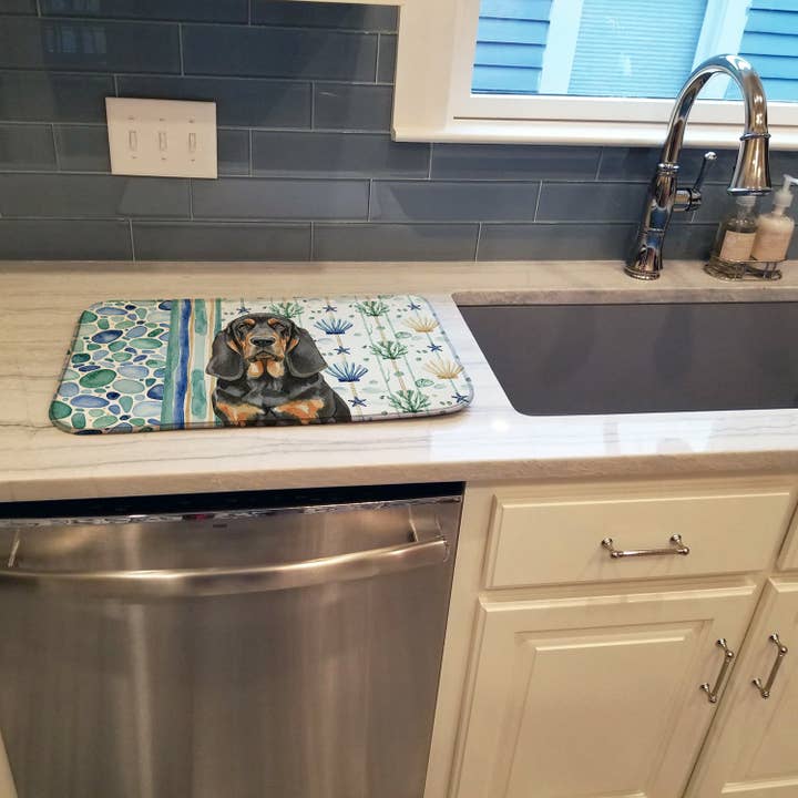 Tapis de séchage pour vaisselle en verre de mer côtier Black and Tan Bloodhound pour la vente par Caroline's Treasures