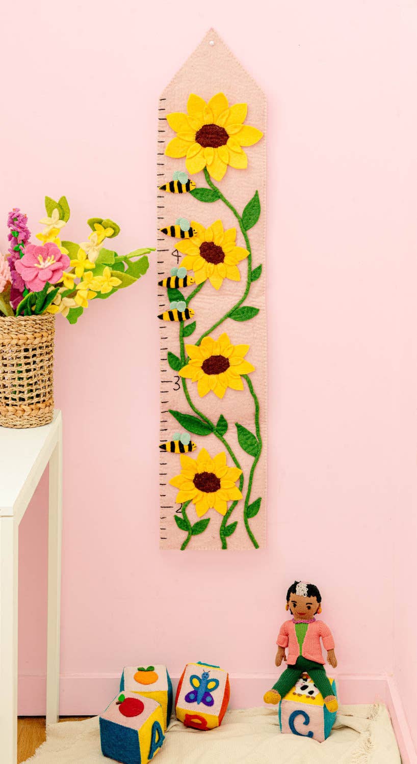 Global Goods Partners - Wholesale Growth Chart - Kids & Baby - Felt Sunflower Growth Chart0