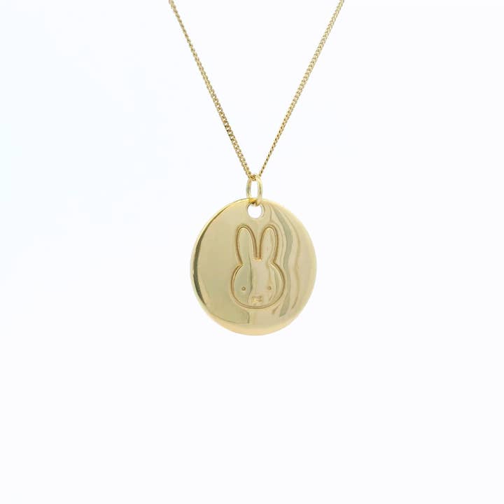 Collier Disque Large Miffy (Vermeil Or 18ct) pour la vente par LICENSED TO CHARM