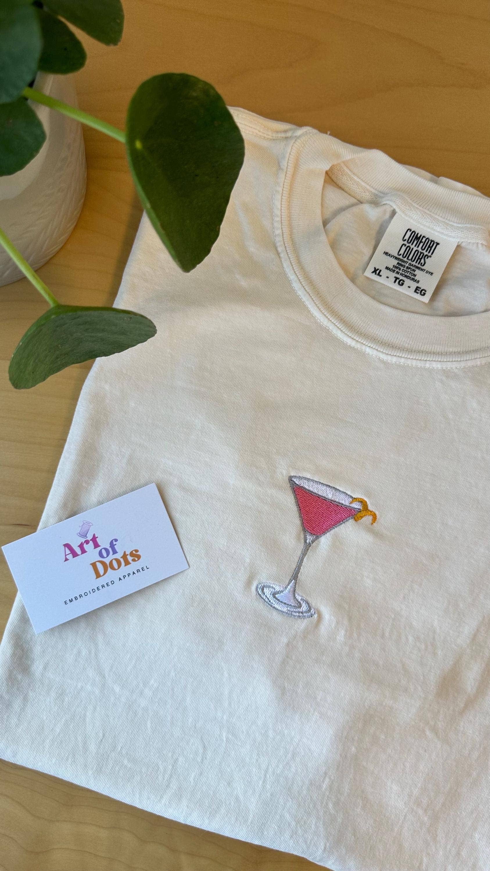 ART OF DOTS – wholesale T-shirt – women's – Embroidered Cocktail T-Shirt for Bachelorette & Birthday