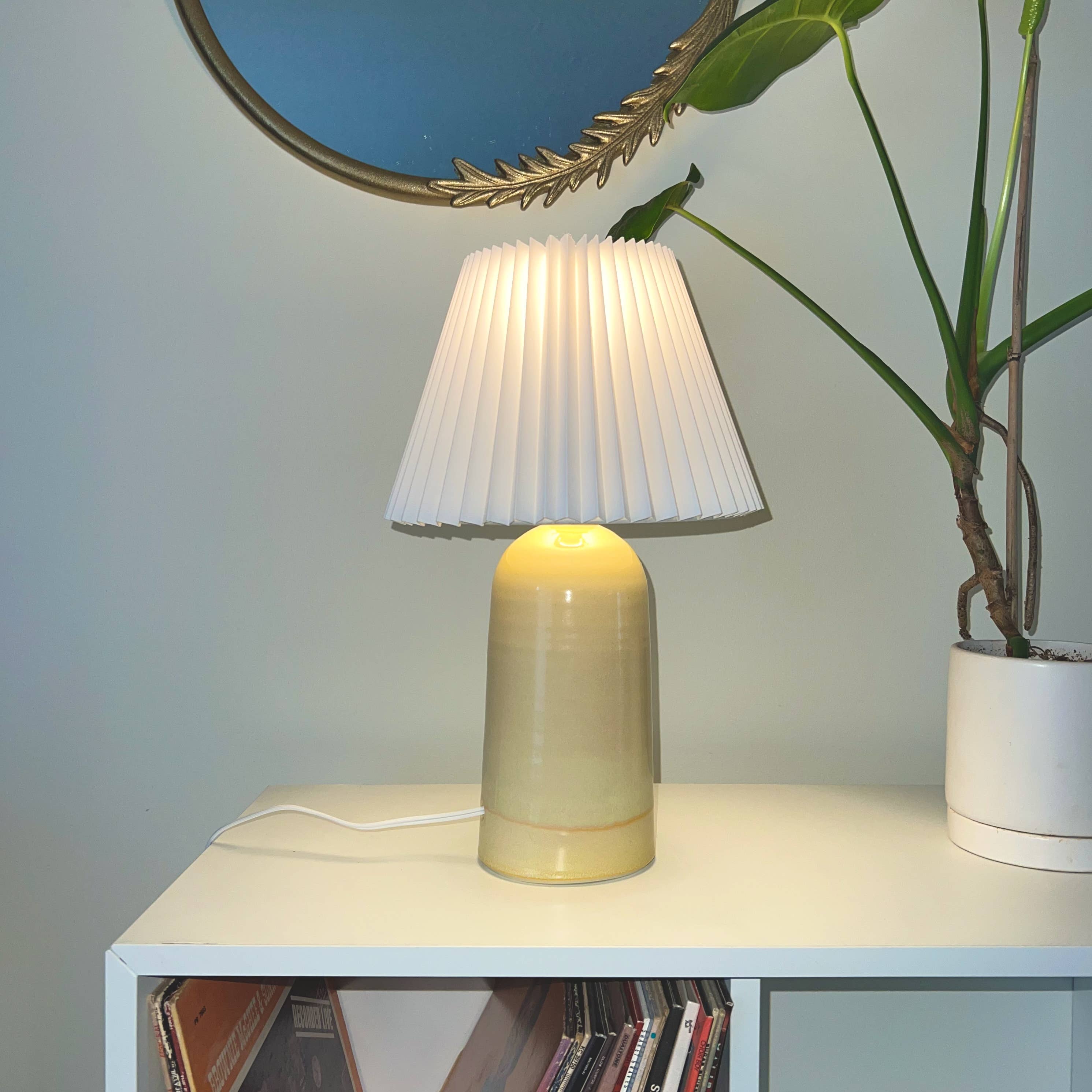 VESSEL - Wholesale Accent/Desk Lamp - Heritage Lamp3