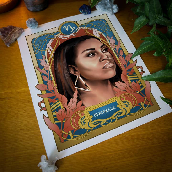 Michelle Obama - Stenbocken Print för wholesale av Black Zodiac Prints