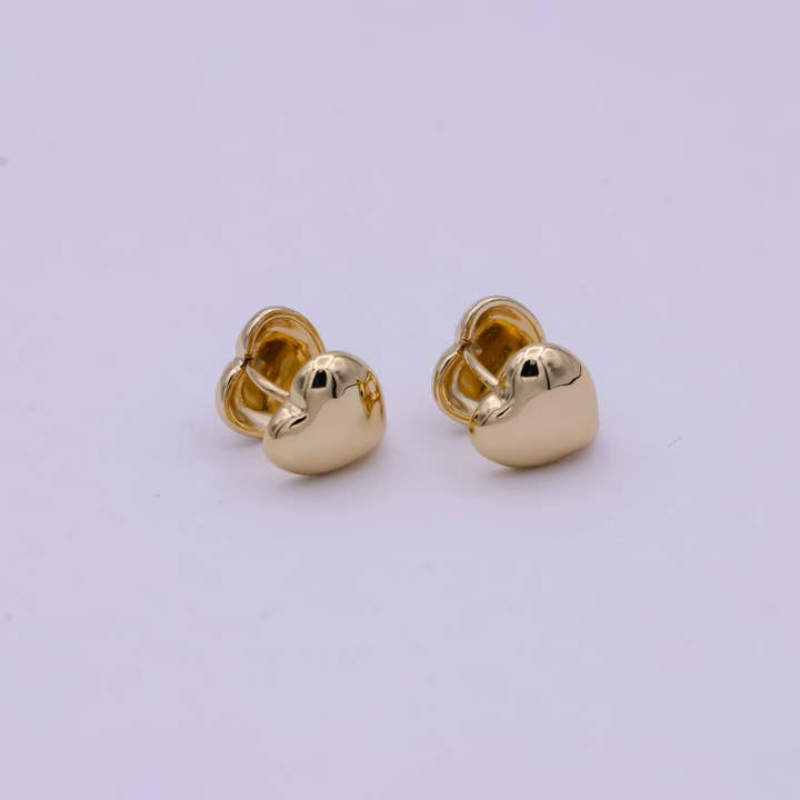 Dainty Huggie Heart Shaped Earring for Minimalist Jewelry for wholesale by Aim Eternal