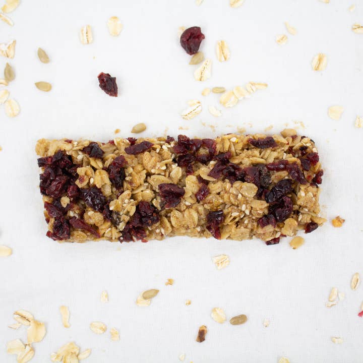 Lenka Craft Granola Bars - Wholesale Snack Bar - Berry Omega Granola Bar3