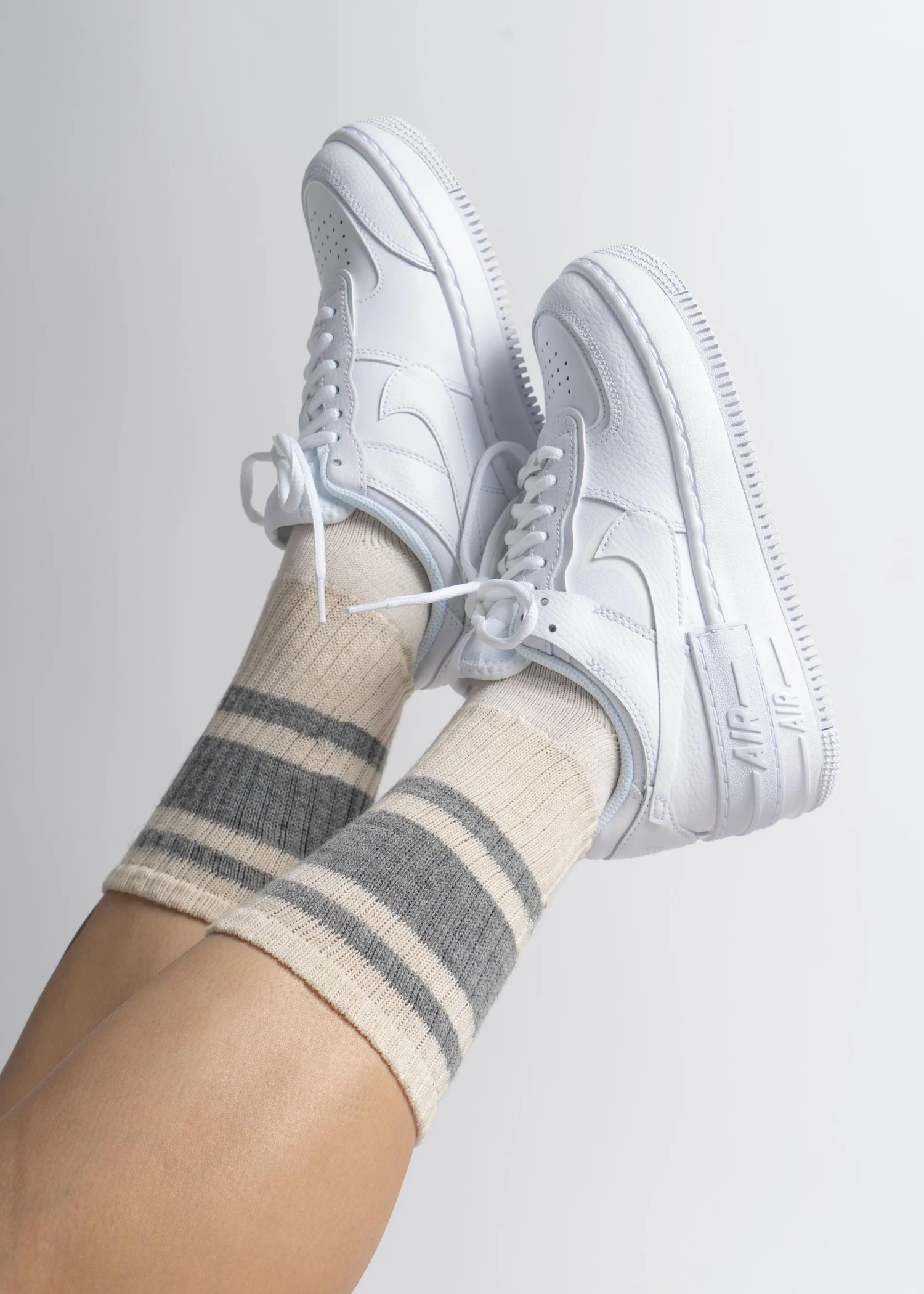 American Trench - Wholesale Socks - Unisex - The Mono Stripe6