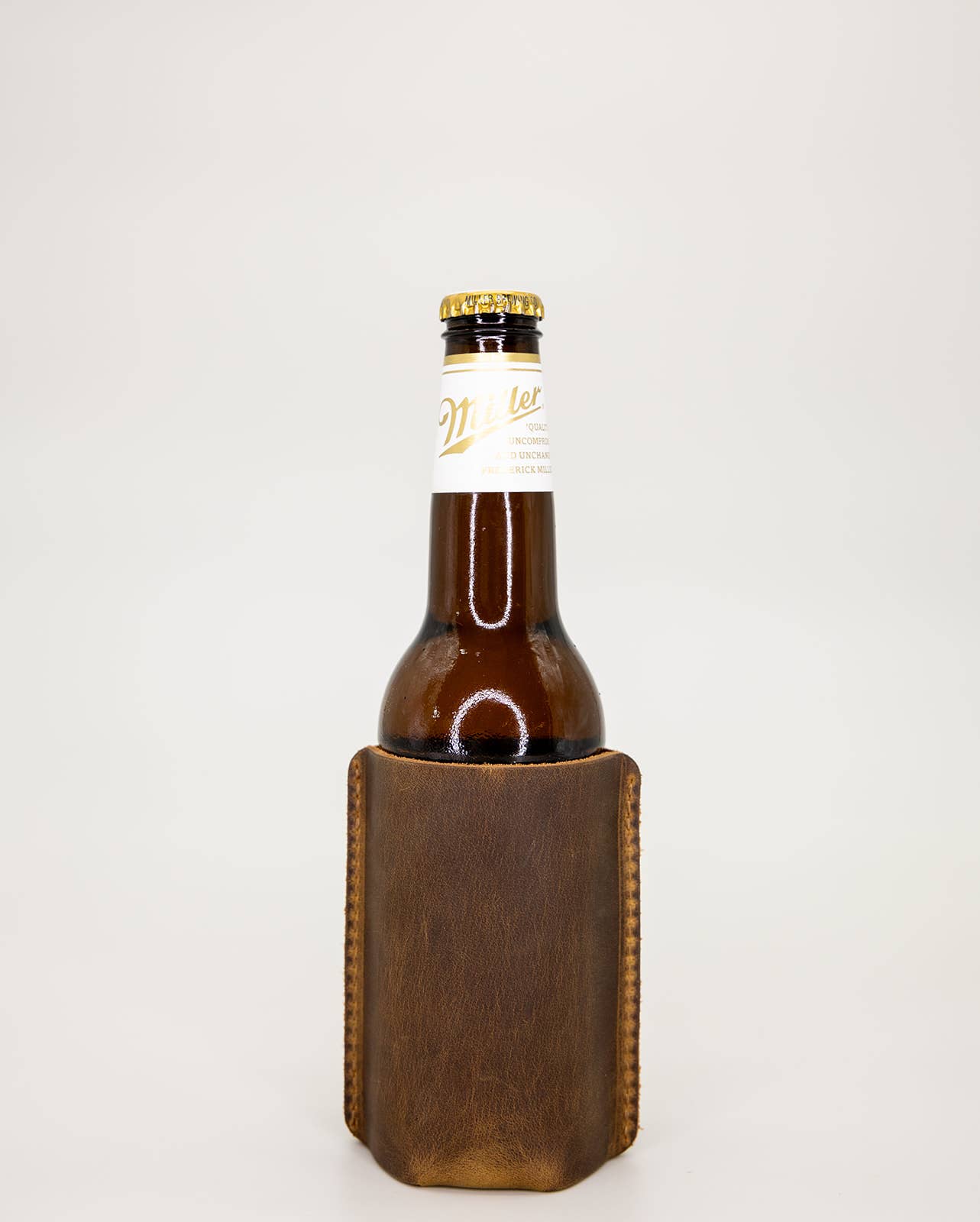 Lindy Leather - Wholesale Drink Huggers & Koozies - Leather Sewn Can Cooler2
