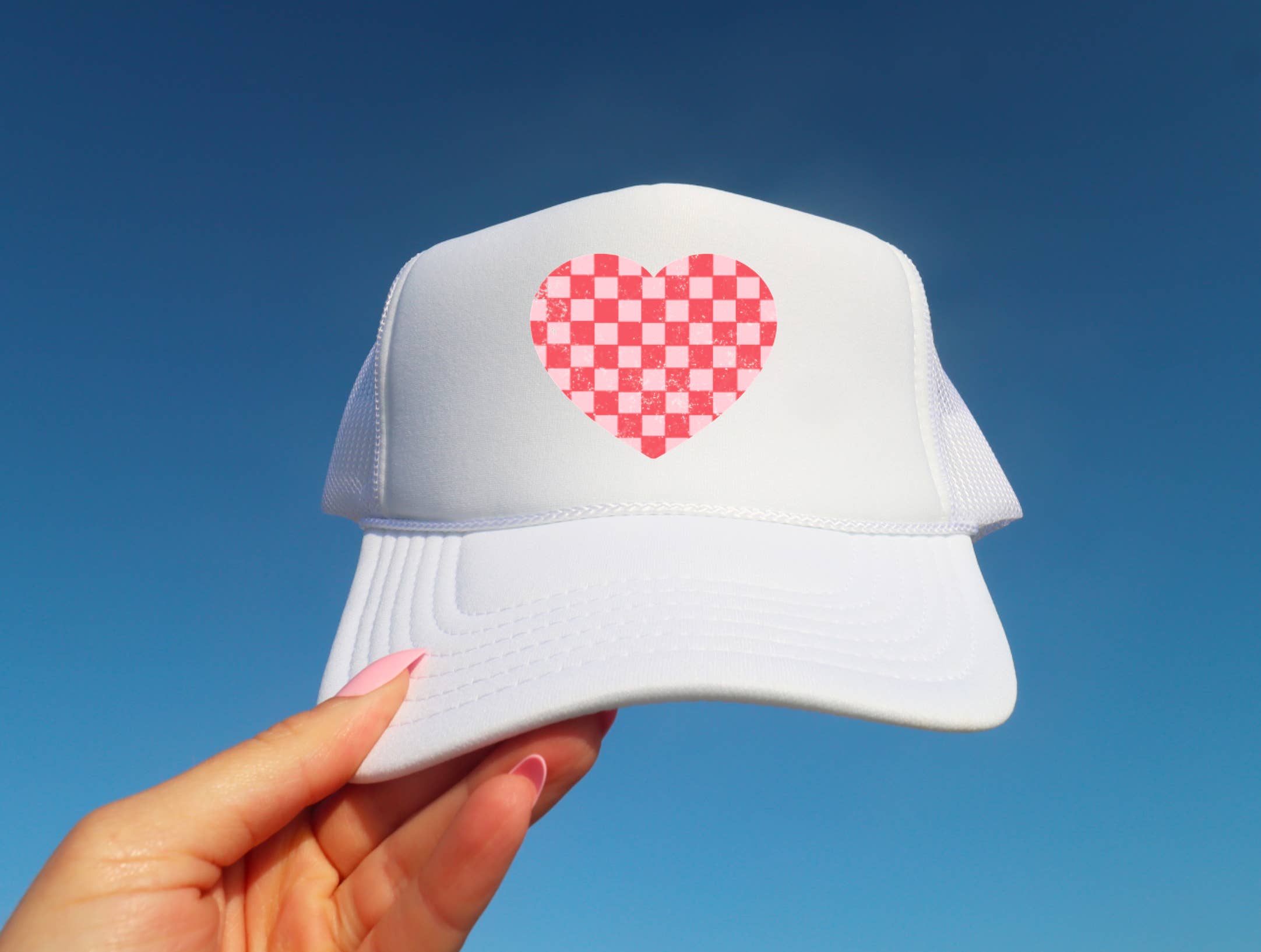 Gia Gifts Boutique - Wholesale Trucker Hat - Women's - Retro Pink Checker Heart Trucker Hat