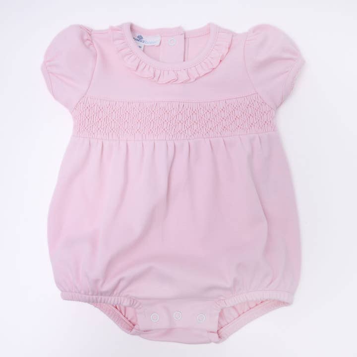 Essentials Solid Smocked Bubble - Roze voor wholesale door Magnolia Baby