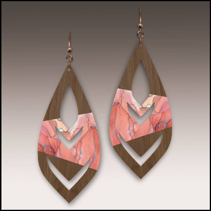 Massiva mahogny träörhängen-F38W för wholesale av Willow by Illustrated Light