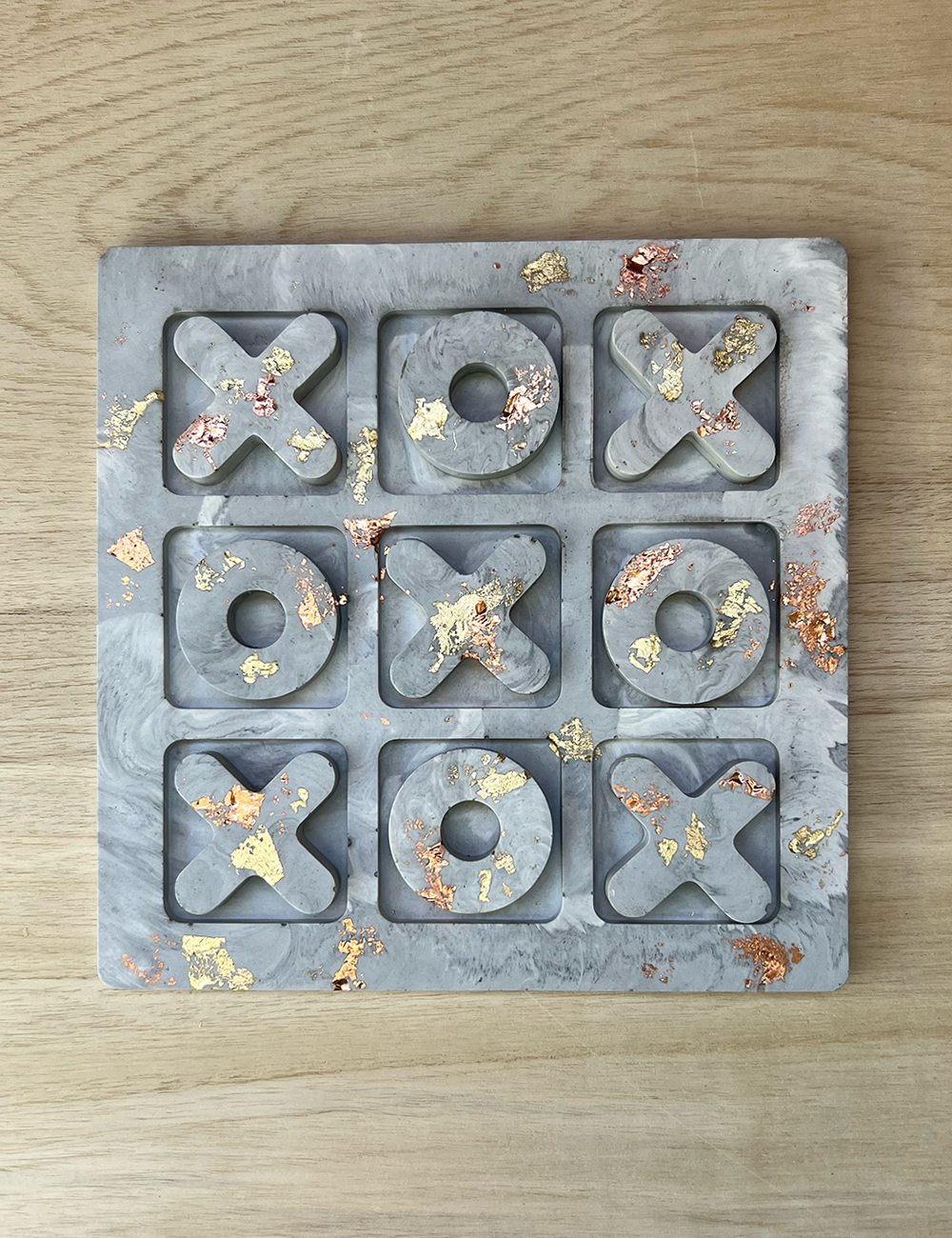 Well Hello Studio - Wholesale Board Game - Gold Rush Tic Tac Toe1