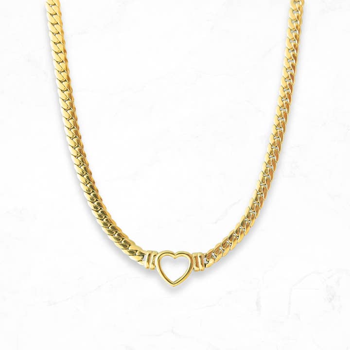 Collana con Cuore Aperto a Maglia Cubana in Oro per la vendita all'ingrosso da parte di Golden Thread