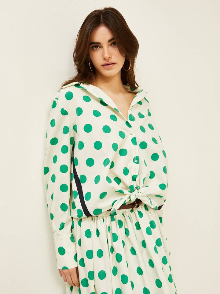 Polka dot skjorte med sidebånd for engroshandel hos Souvenir