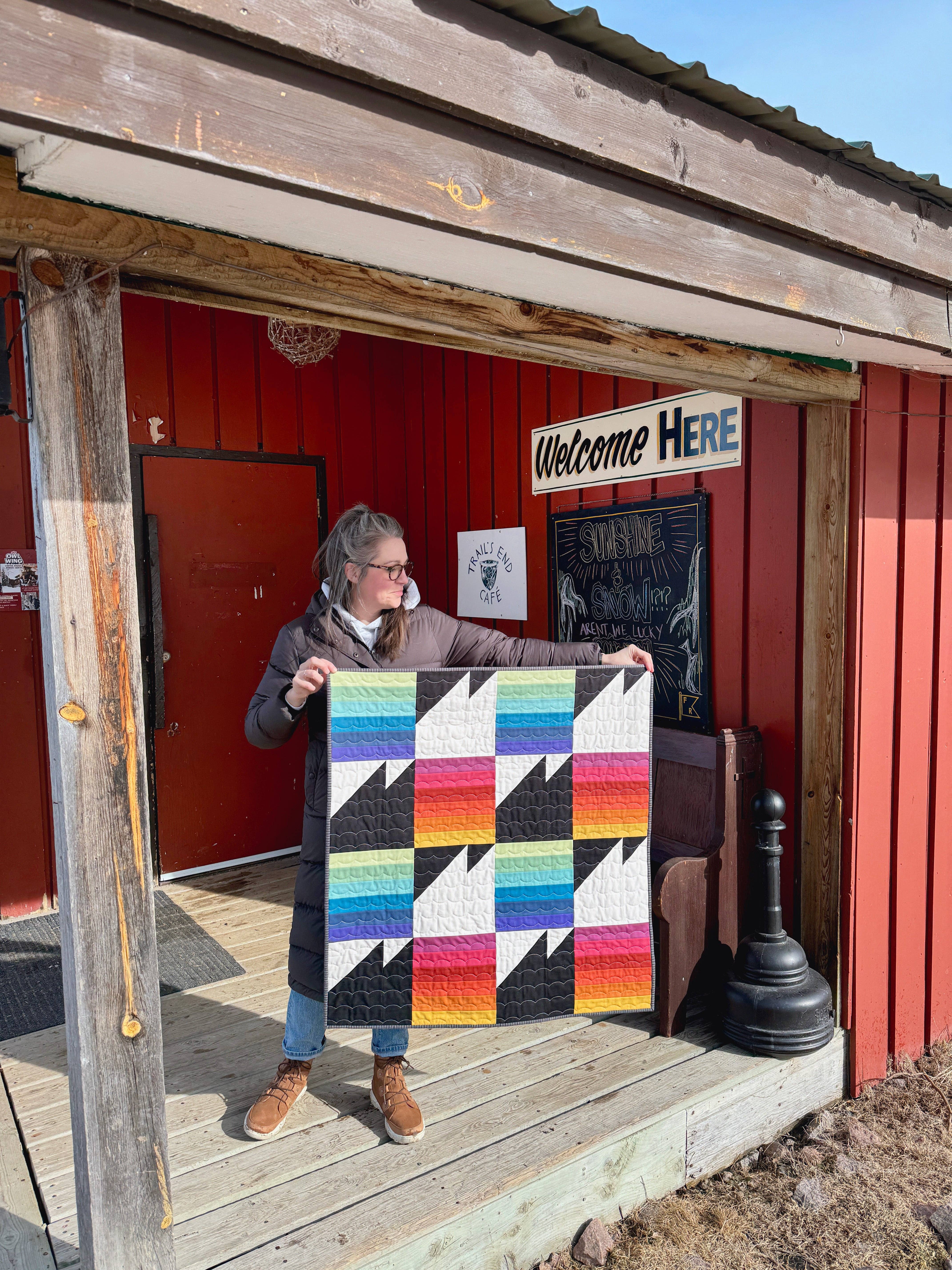 The Blanket Statement – wholesale Sömnadskit – Falcon Ridge pappersmönster6