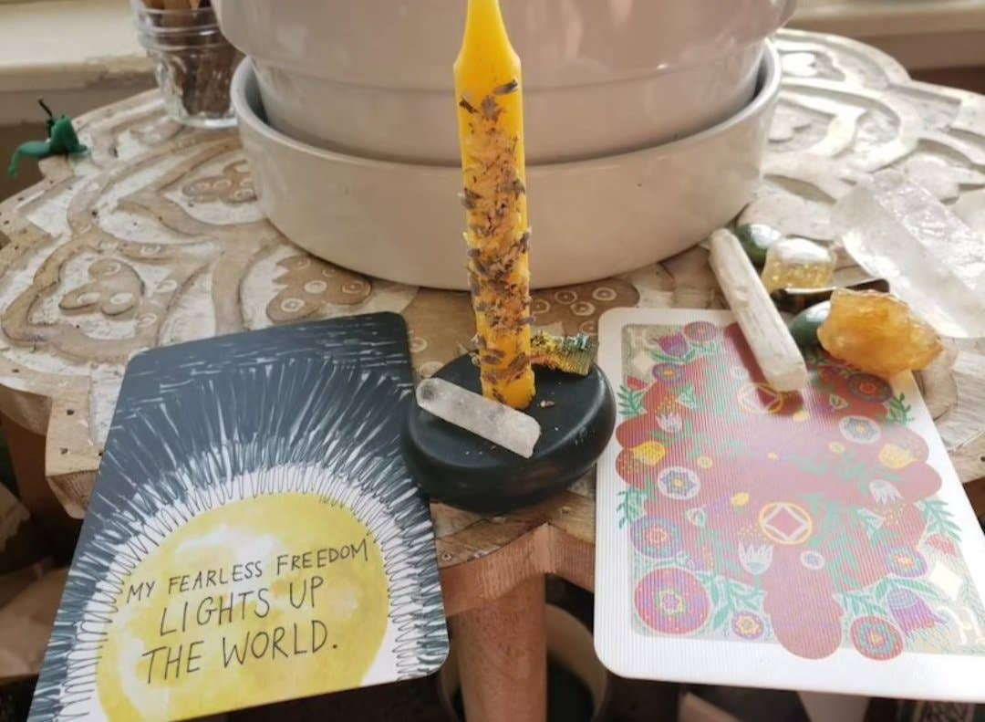 CharlieHaze - Wholesale Meditation Supplies - Ritual Herb Rolled Candles For Magic Spells2