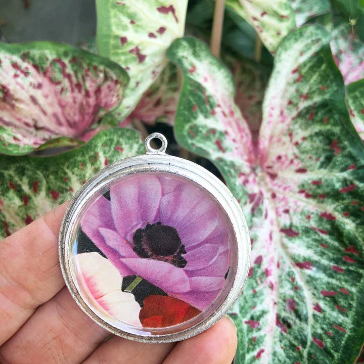 joeyfivecents - Wholesale Pendant/Charm Necklace - Large Chunky Silver Necklace - flowers, garden, rich color8