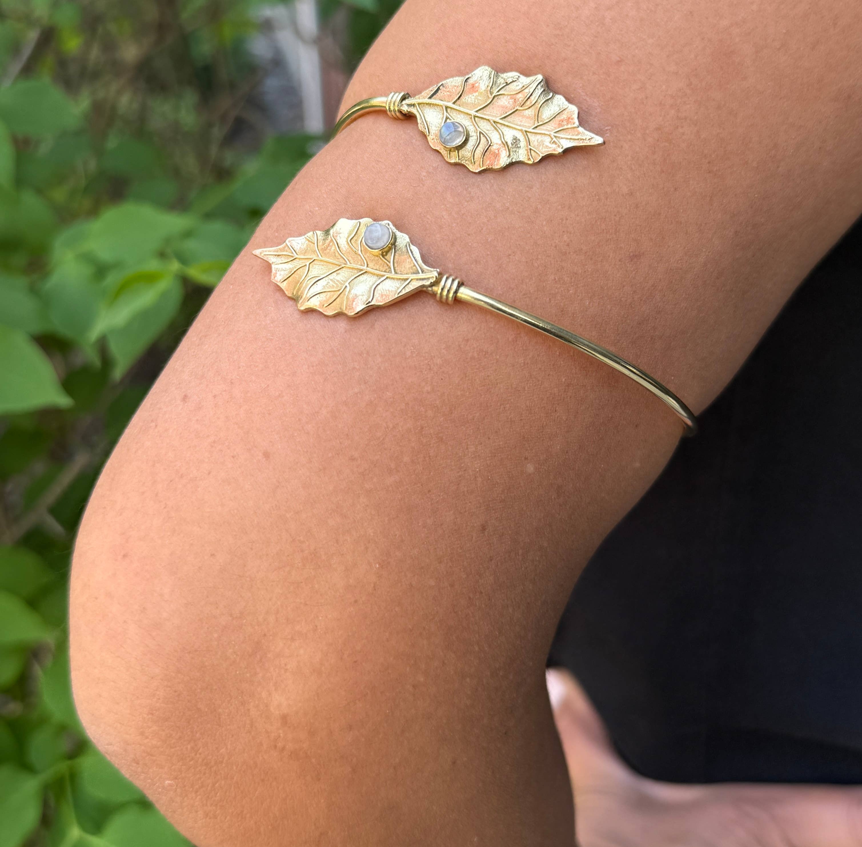 Lungta Imports - Wholesale Charm/Dangle Bracelet - Handcrafted Arm Cuff Bracelet Armlet Armband With Stones15