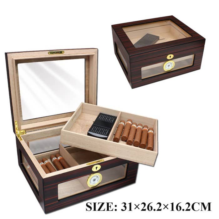 Humidor à cigares avec verre sur le dessus 40-50ct pour la vente par NICOTEAM EE