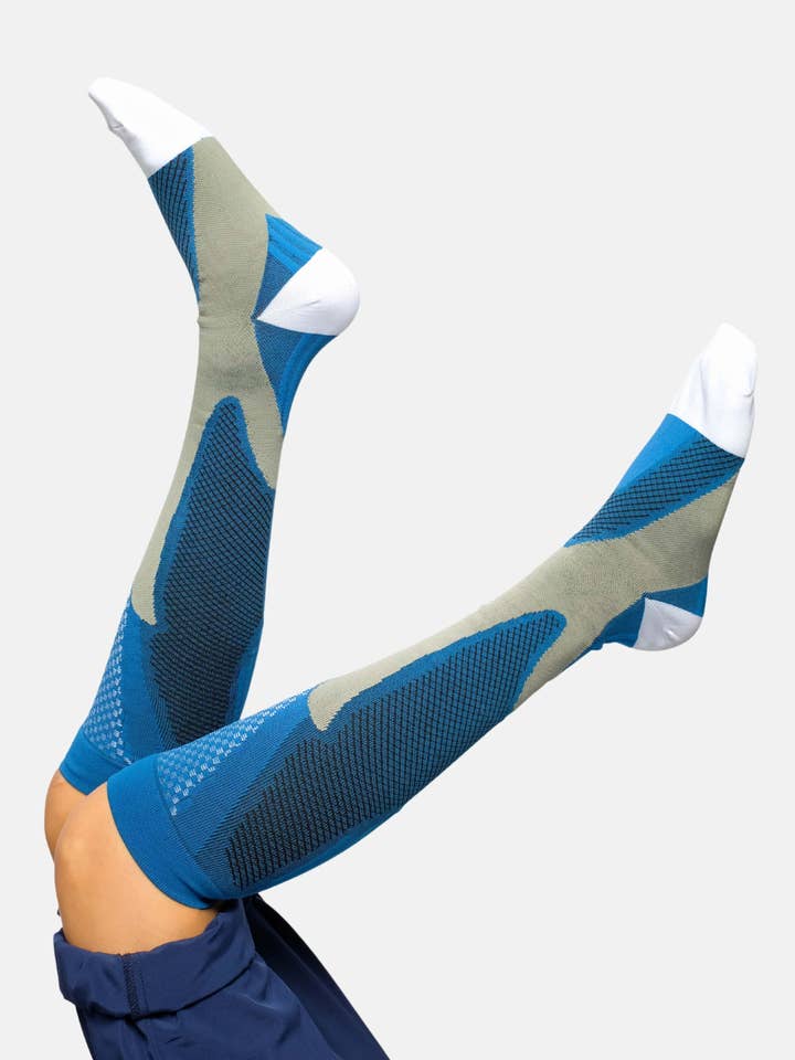 Nurse Yard - Wholesale Socks - Unisex - CORE Graduated Compression Socks - Blue (20-30mmHg)0