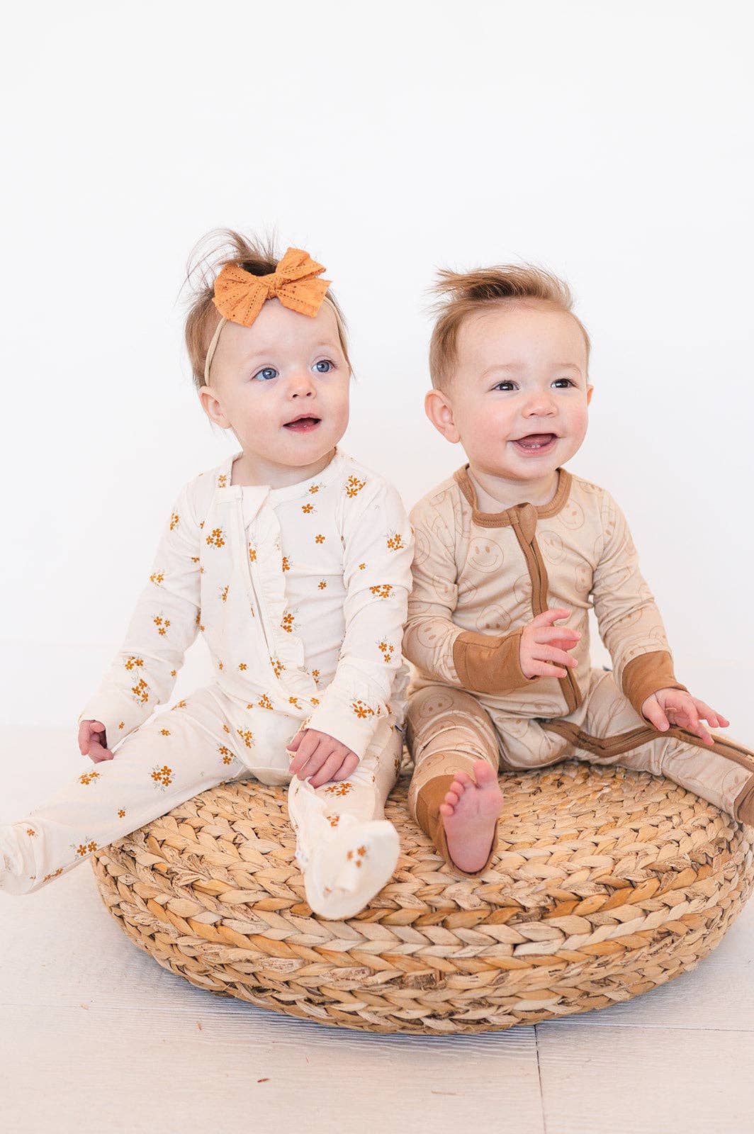 Harp Angel Boutique – wholesale Byxdress - Baby – Ruffle heldräkt med dragkedja i Caramel Bloom5