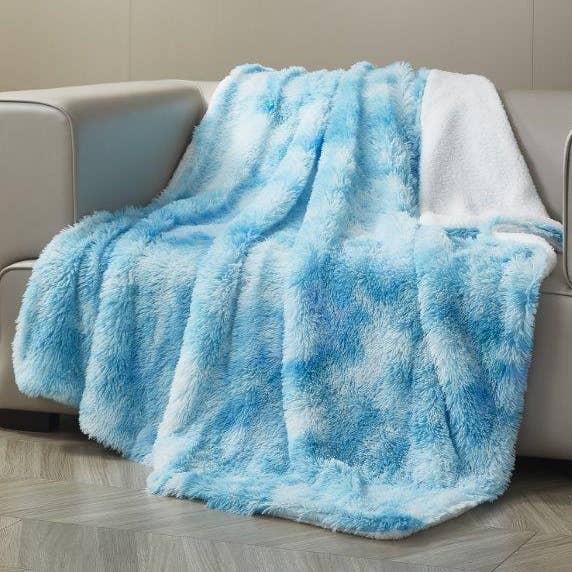 Duke Imports - Wholesale Throw Blanket - "Blue Sky" Faux Fur Plush Throw Blanket - 50"x70"