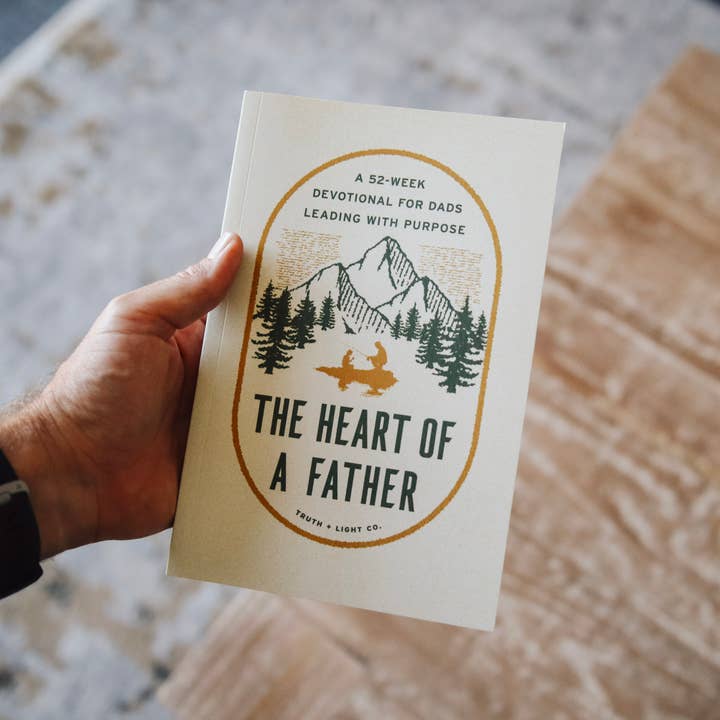 Truth and Light - Wholesale Religion Book - The Heart of a Father: A 52-Week Men’s Devotional for Dads1