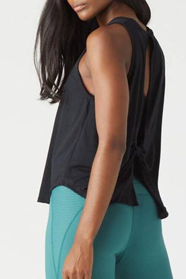 Rosa Clothing - Wholesale Tank Top - Women's - athletic workout tee Sports top Split Back Muscle Tank11