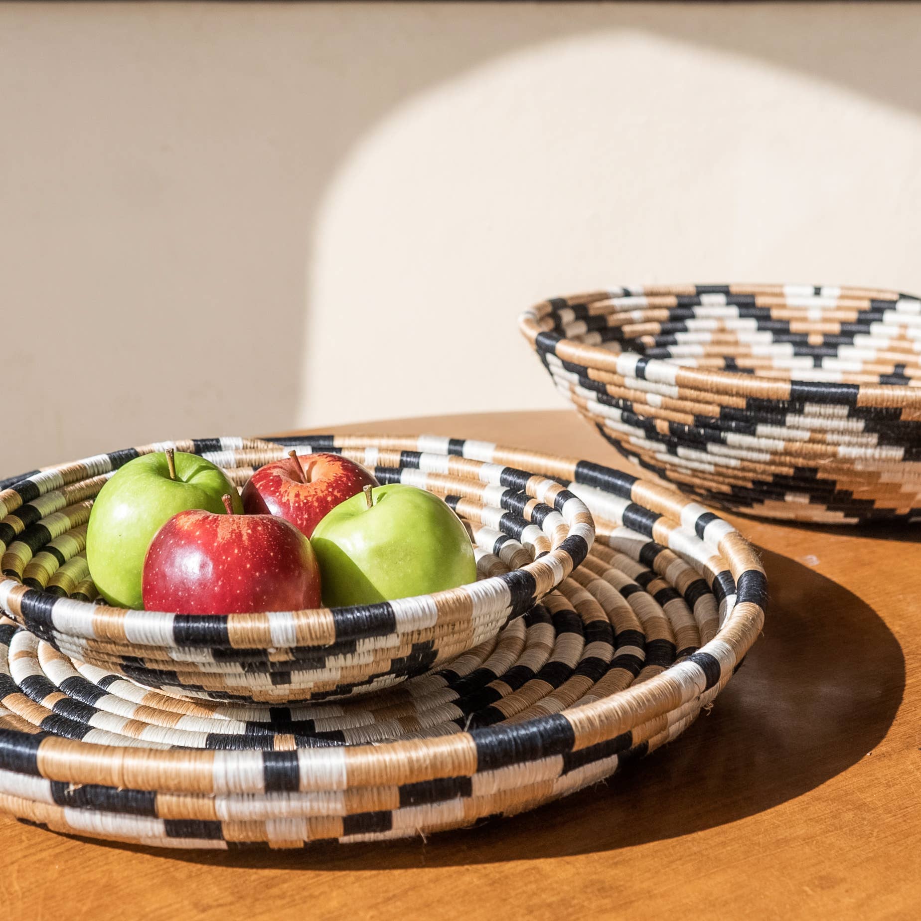 Villages Wholesale - Wholesale Decorative Plate/Dish/Bowl - Rising Star Handwoven Bowl (3 Sizes)10