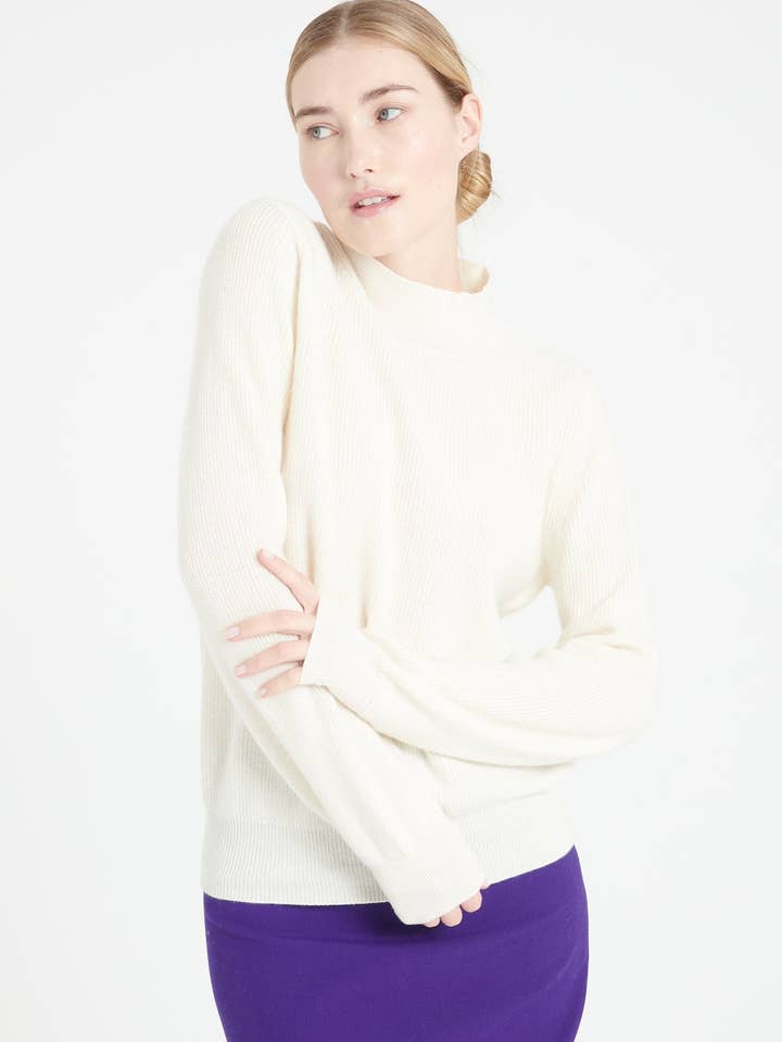MIA cashmere turtleneck sweater for wholesale by STUDIO CASHMERE8