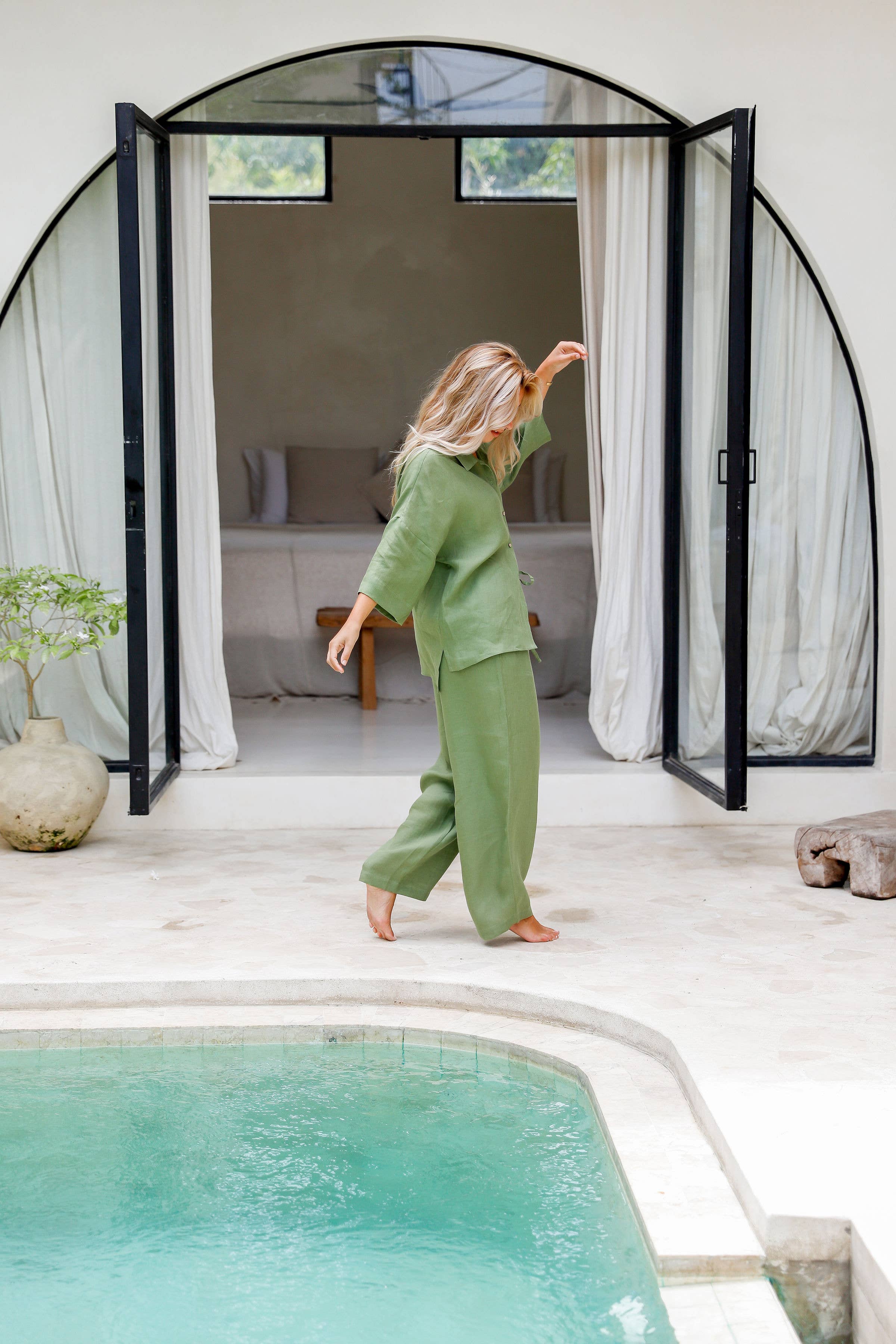 MagicLinen (We handle U.S. import procedures for you) - Wholesale Sleepwear Set - Women's - Linen womens pajama AVEIRA in Forest green4