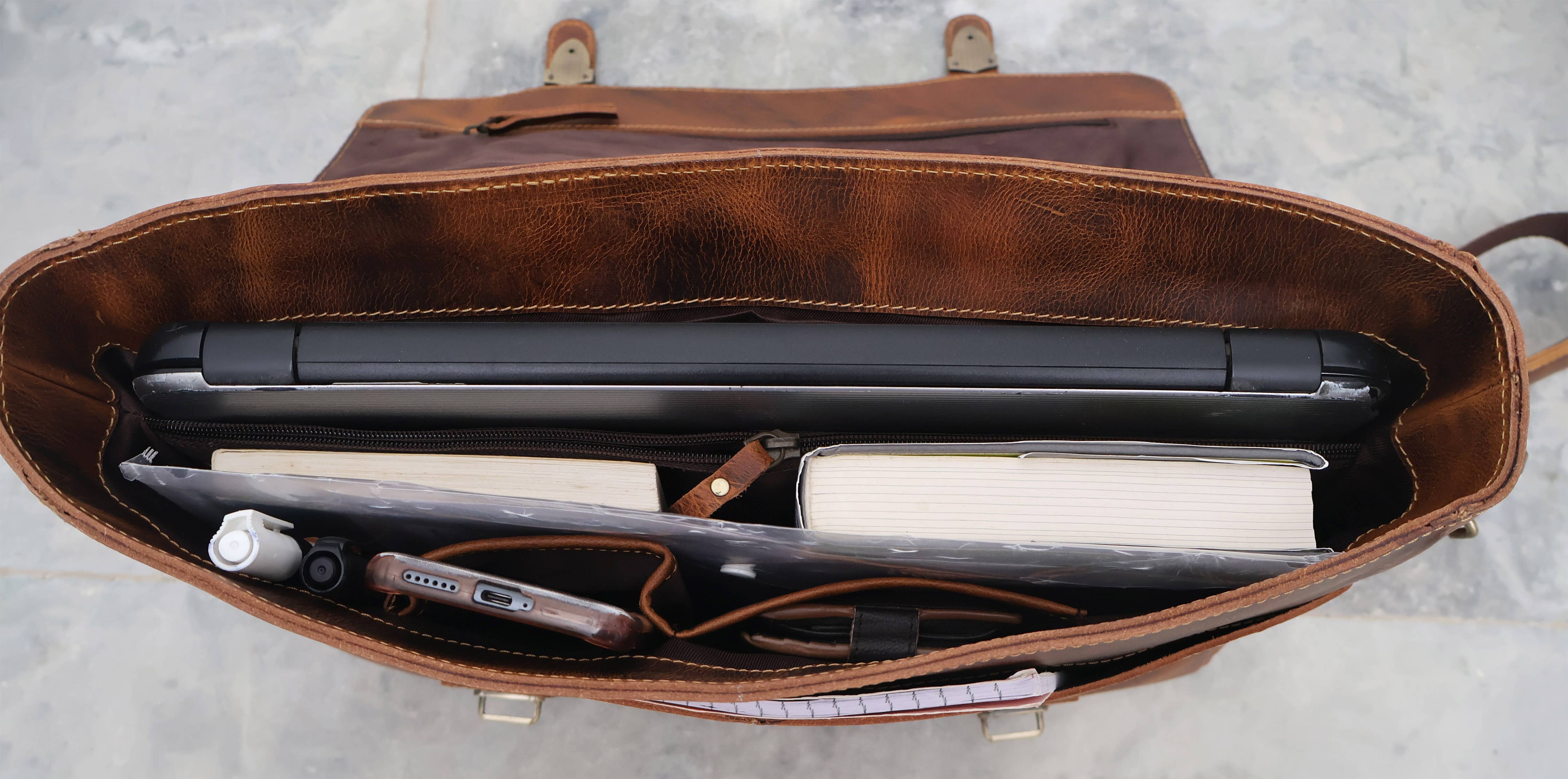 Billion Brothers - Wholesale Messenger Bag - Unisex - Buffalo Leather Satchel Messenger Bag Vintage Laptop Bag 8