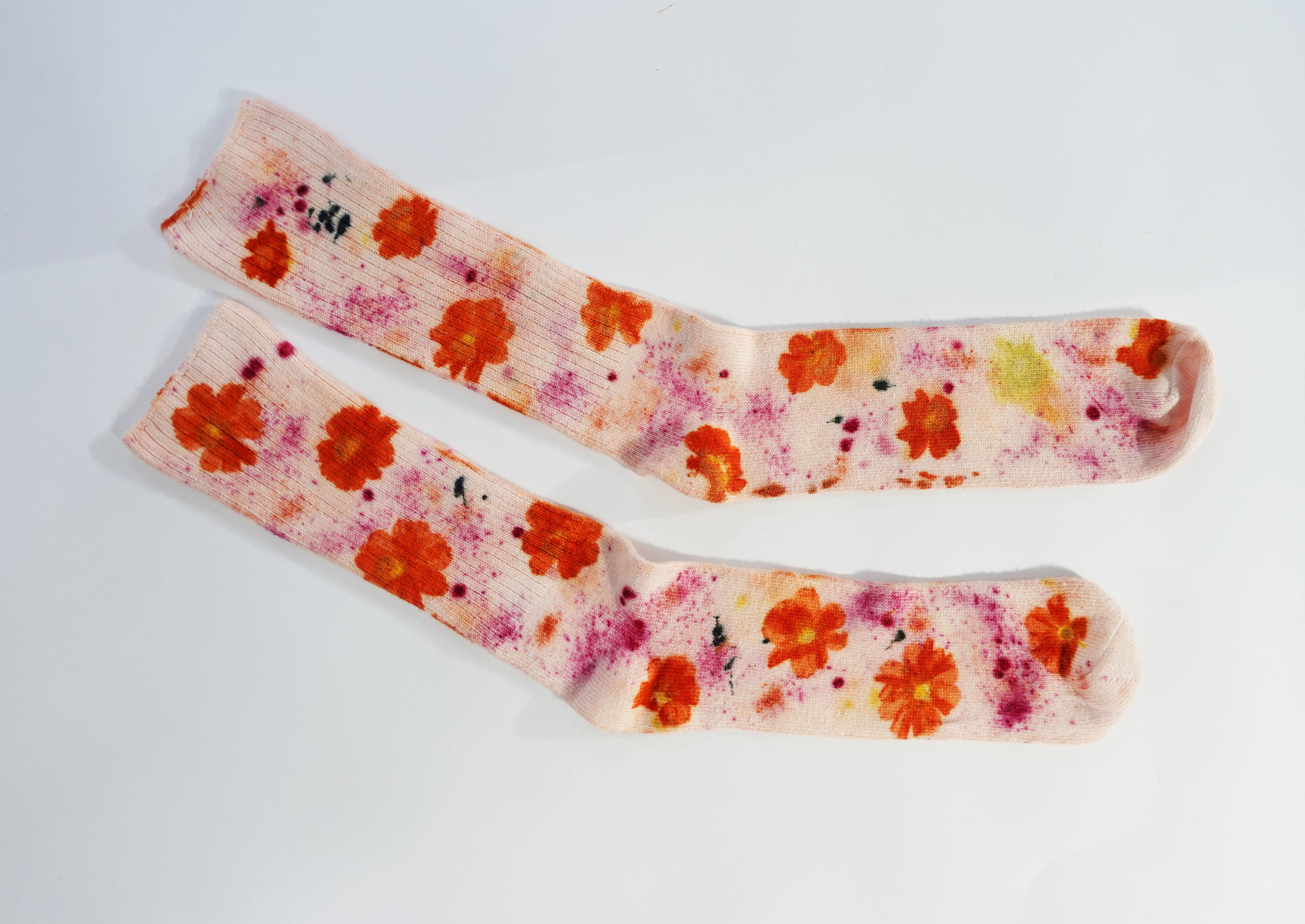 DYE KWEEN - Wholesale Socks - Women's - Flower Power Bamboo Sock1