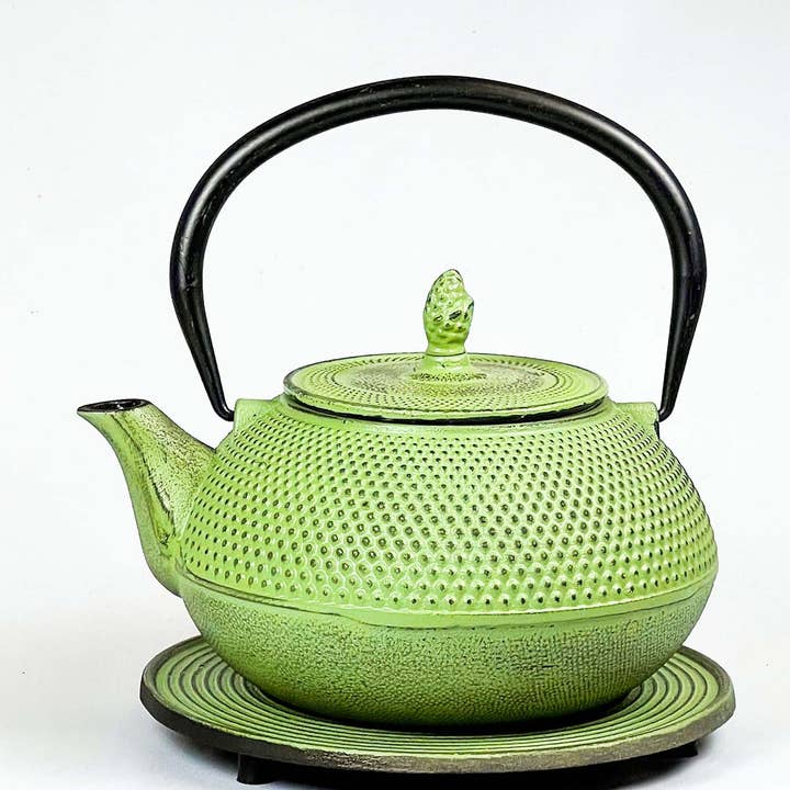 Arare gietijzeren theepot, inhoud 1,2 l in groen voor wholesale door Ja-Unendlich