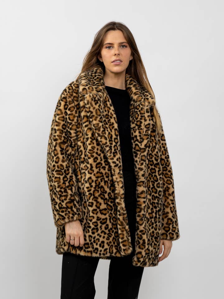 LEOPARD COAT IN FAUX FUR for wholesale by KZELL PARIS