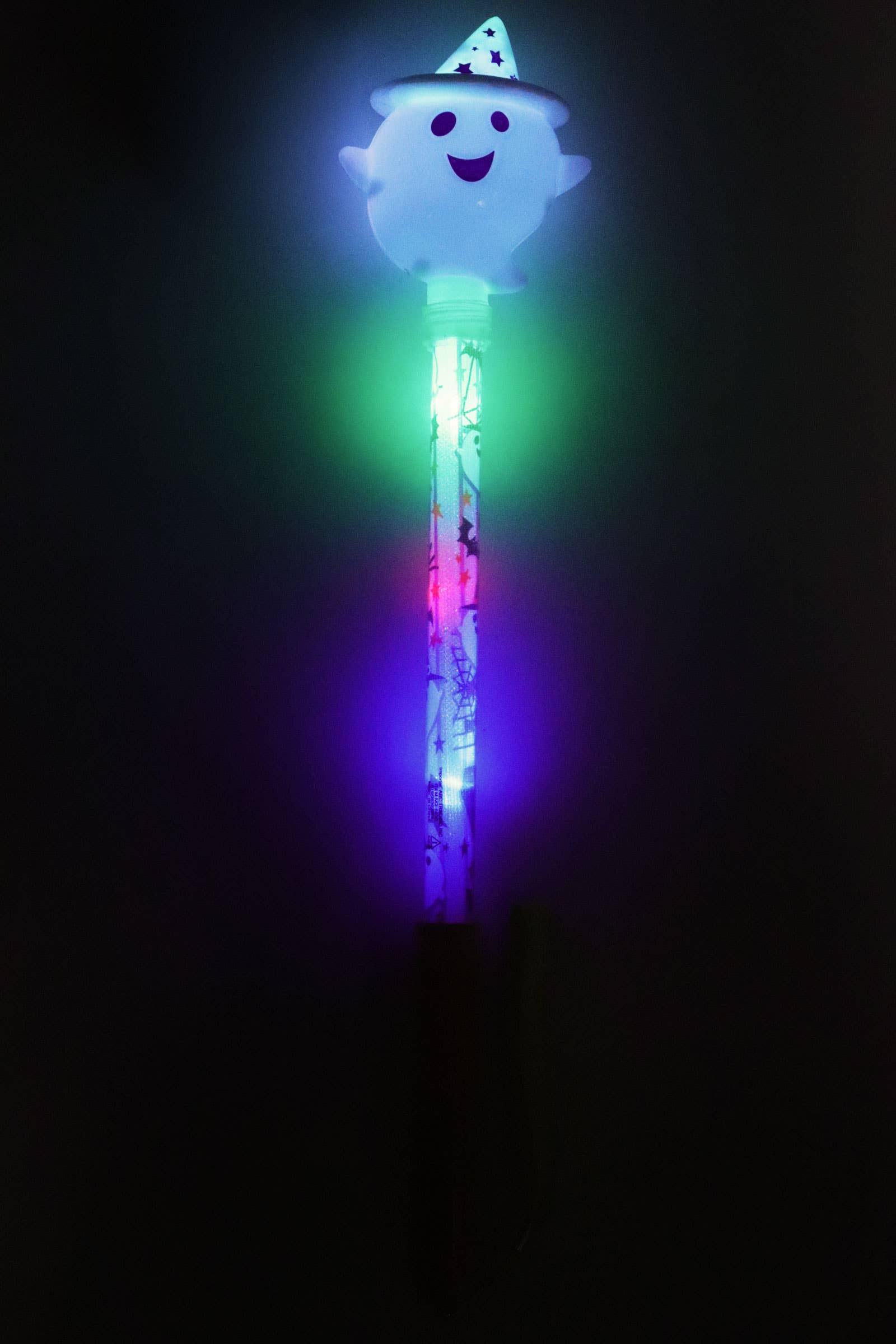 ASSORTEREDE Spøgelsespumpkinhoved Farverig LED-lysende stav for engroshandel på Faire8