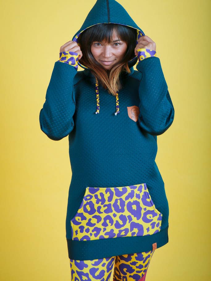 Sweat à capuche long néoprène « Leopard » Femme pour la vente par Alon Clothing