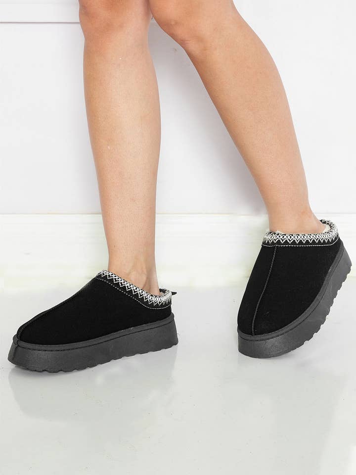 Suhkasana – Botas para a neve – Mulher por atacado – Botas de neve forradas em camurça com estampa contrastante castanha16