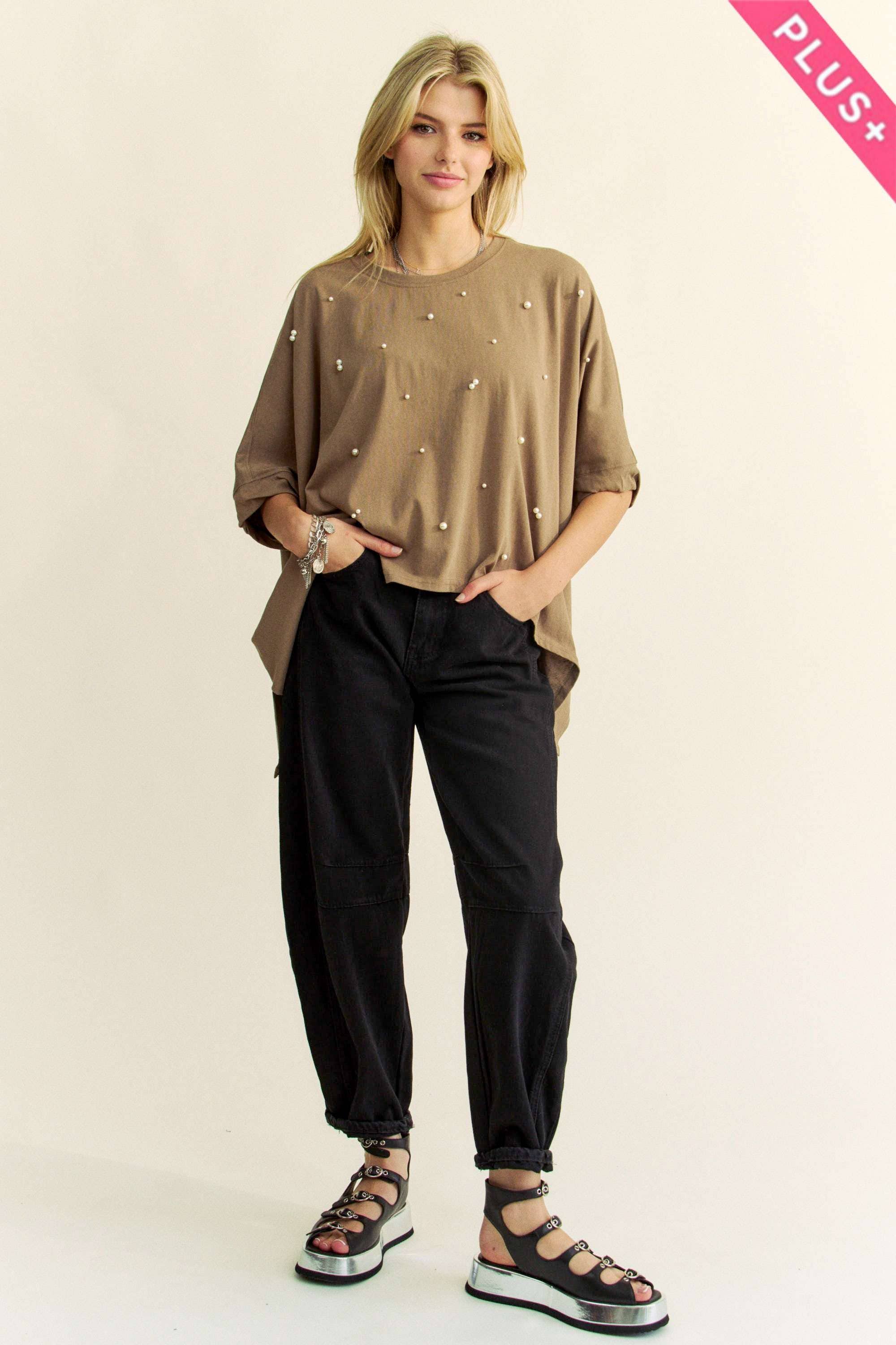 Davi & Dani – Großhandel Tunika – Damen – PLUS PERLENSHIRT MIT LOCKERER PASSFORM UND FLEDERMAUSÄRMELN UND SEITLICHEM SCHLITZ16