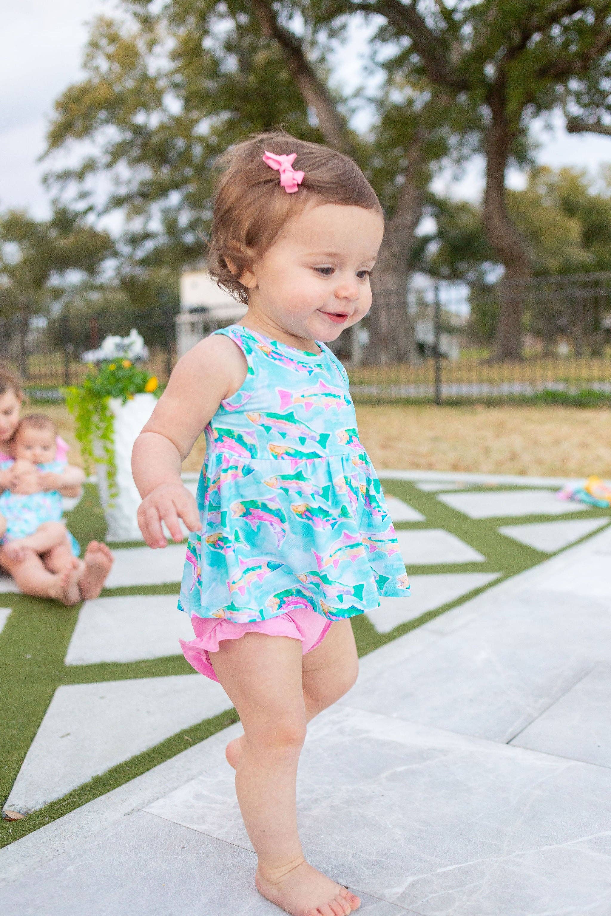 Sweet Bay Clothing – Großhandel Top- & Shorts-Set – Kinder – Fish Razorback Peplum Set2